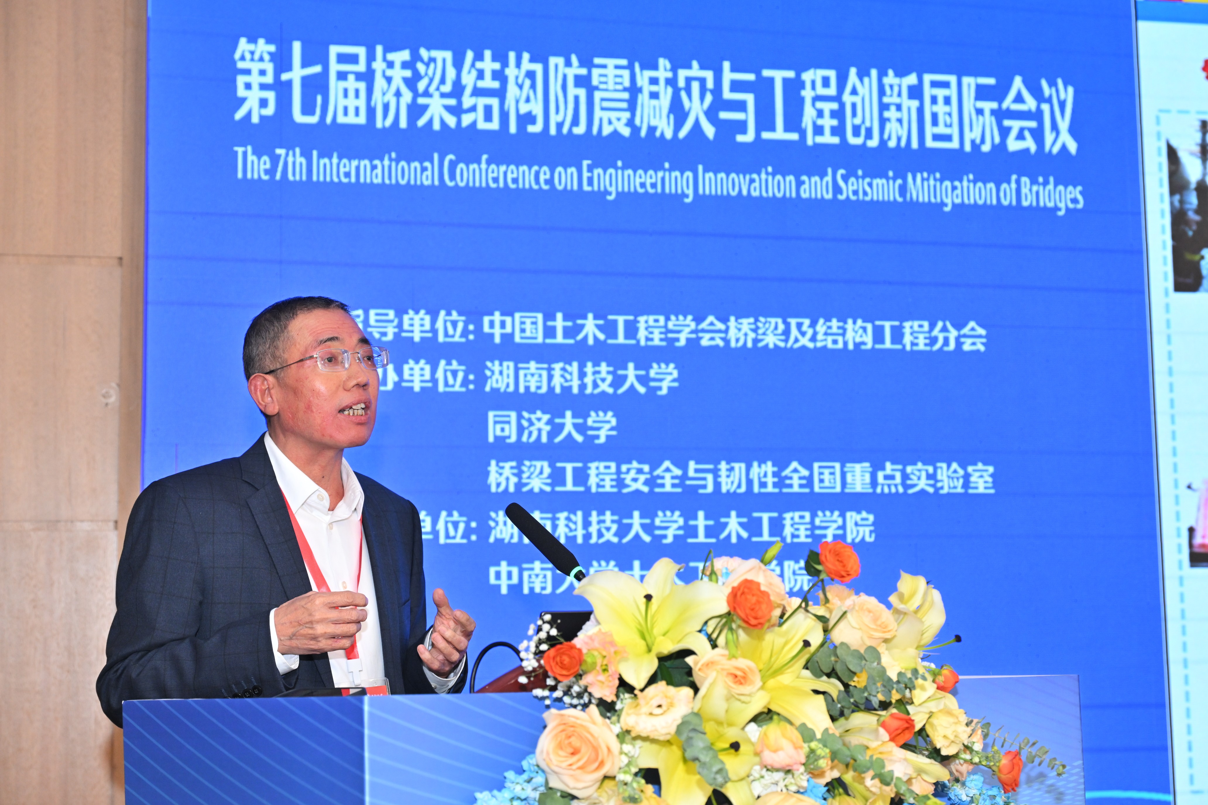 2ea31ceb74934af9864afcfea20333a5.jpg 2ea31ceb74934af9864afcfea20333a5.jpg